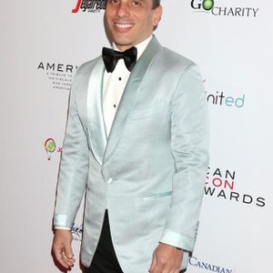 Sebastian Maniscalco at arrivals for The American Icon Awards Gala, The Beverly Wilshire Hotel, Beverly Hills, CA May 19, 2019. Photo By: Priscilla Grant/Everett Collection