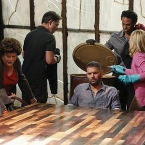 Scandal, from left: Mary Pat Gleason, George Newbern, Guillermo Diaz, Adam Lazarre-White, 04/05/2012, ©ABC