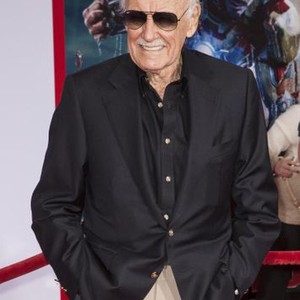 Stan Lee at arrivals for IRON MAN 3 Premiere, El Capitan Theatre, Los Angeles, CA April 24, 2013. Photo By: Emiley Schweich/Everett Collection