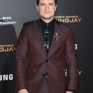Josh Hutcherson at arrivals for THE HUNGER GAMES: MOCKINGJAY - PART 2 - Arrivals, Microsoft Theater, Los Angeles, CA November 16, 2015. Photo By: Dee Cercone/Everett Collection