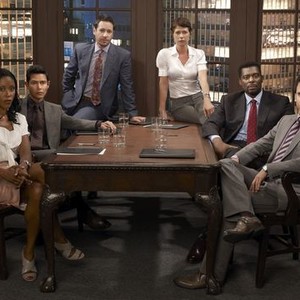 Christine Adams, Anthony Ruivivar, Rob Morrow, Maura Tierney, Eamonn Walker and Sean Wing (from left)