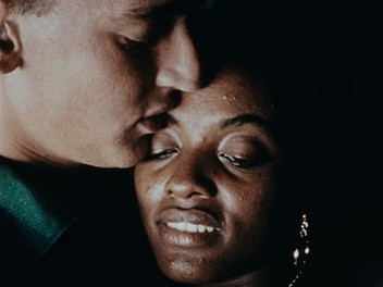 The Human Pyramid | Rotten Tomatoes