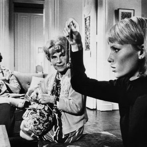 ROSEMARY'S BABY, Patsy Kelly, Ruth Gordon, Mia Farrow, 1968