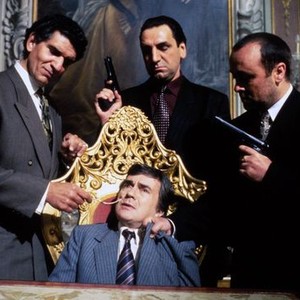 Blame It on the Bellboy (1992) photo 5