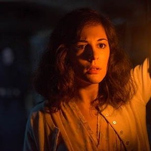 Phoebe Fox as Eve Parkins in "The Woman in Black 2: Angel of Death." photo 3