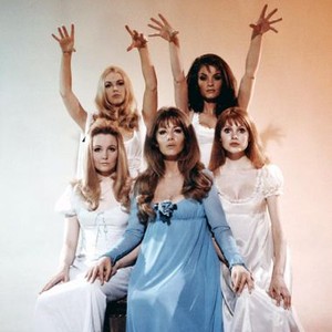 THE VAMPIRE LOVERS, Pippa Steel, Kirsten Betts, Ingrid Pitt, Kate O'Mara, Madeline Smith, 1970