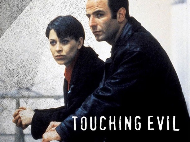 Touching Evil: Season 1