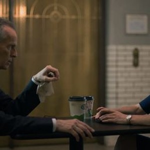 House of Cards, David Clennon (L), Molly Parker (R), 'Chapter 15', Season 2, Ep. #2, 02/14/2014, ©NETFLIX