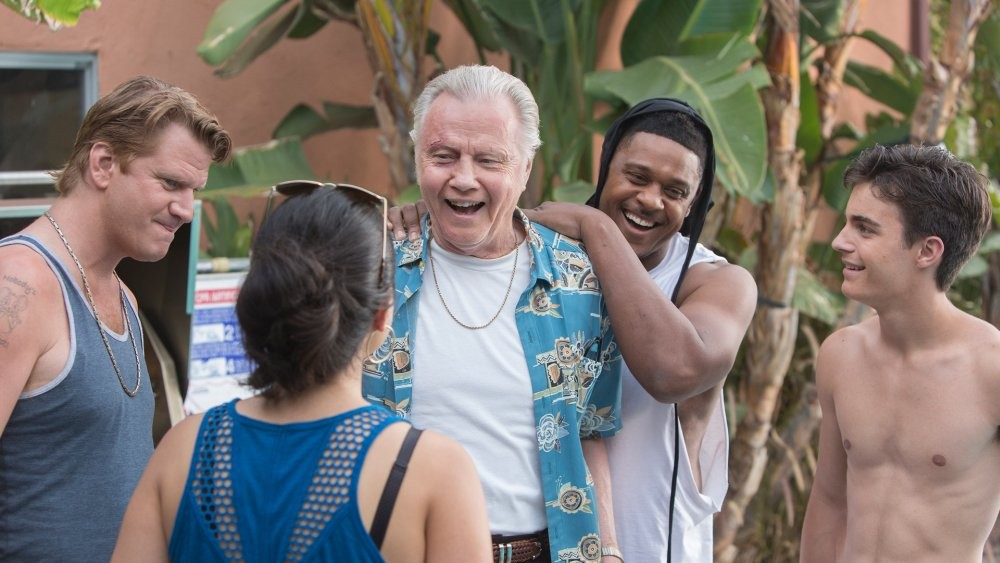 Dash Mihok Shirtless