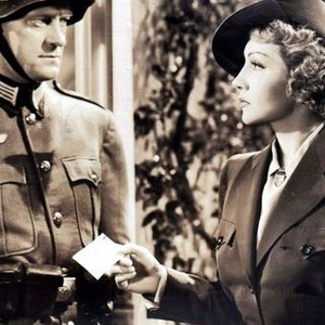 Arise, My Love (1940) photo 3