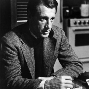SHEILA LEVINE IS DEAD AND LIVING IN NEW YORK, Roy Scheider, 1975