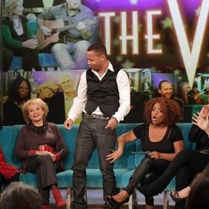 The View, from left: Whoopi Goldberg, Barbara Walters, Cuba Gooding Jr., Sherri Shepherd, Suze Orman, Jenny McCarthy, 'Season 17', ©ABC