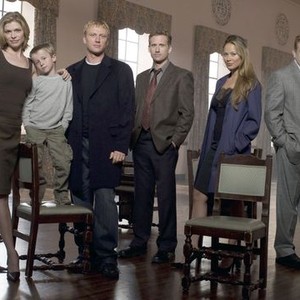 Gretchen Egolf, Charles Henry Wyson, Kevin McKidd, Reed Diamond, Moon Bloodgood and Brian Howe (from left)