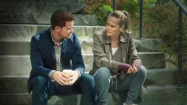 You Me Her Season 3 Rotten Tomatoes