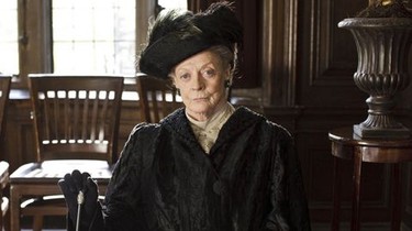 Downton abbey season 2 on sale episode 1 watch online free