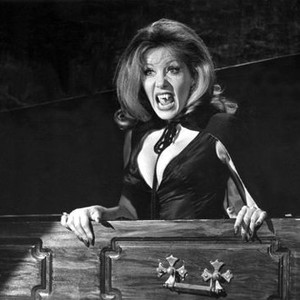 HOUSE THAT DRIPPED BLOOD, THE, Ingrid Pitt, 1971