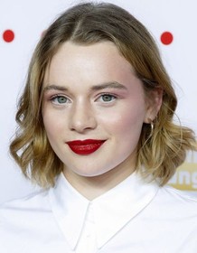 Luna Wedler