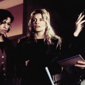 RANSOM, Nancy Ticotin (left), Rene Russo (center), 1996, © Buena Vista