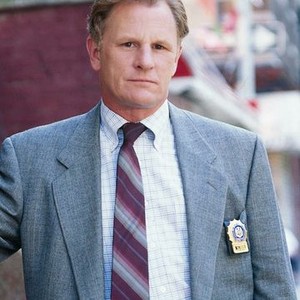 NYPD Blue: Season 5, Episode 10 - Rotten Tomatoes