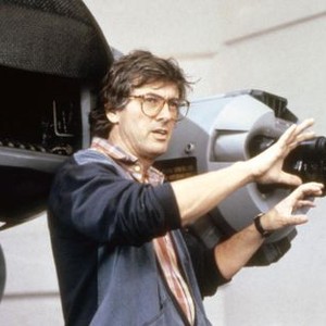 ROBOCOP, director Paul Verhoeven, on set, 1987. (c)Orion Pictures