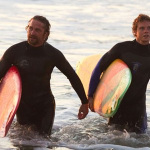 (L-R) Gerard Butler as Frosty Hesson and Jonny Weston as Jay Moriarity in "Chasing Mavericks."
