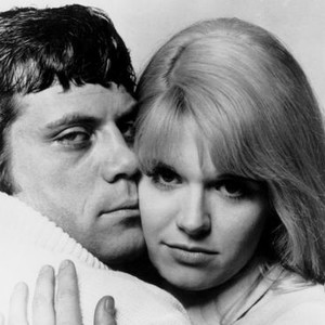 I'LL NEVER FORGET WHAT'S 'ISNAME, Oliver Reed, Marianne Faithfull, 1967