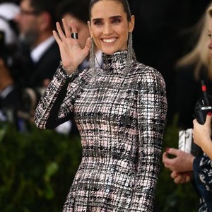 Jennifer Connelly at arrivals for Rei Kawakubo & Comme des Garcons Costume Institute Gala - ARRIVALS 1, Metropolitan Museum of Art, New York, NY May 1, 2017. Photo By: John Nacion/Everett Collection