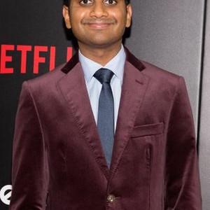 Aziz Ansari at arrivals for MASTER OF NONE Series Premiere on NETFLIX, AMC Loews 19th Street East, New York, NY November 5, 2015. Photo By: Jason Smith/Everett Collection