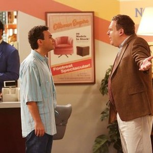 The Goldbergs, Cedric Yarbrough (L), Troy Gentile (C), Jeff Garlin (R), 'Mini Murray', Season 1, Ep. #3, 10/08/2013, ©ABC