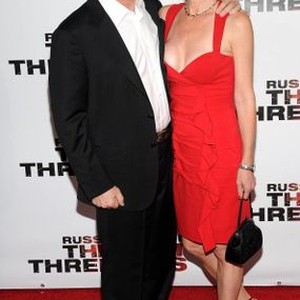 Paul Haggis at arrivals for THE NEXT THREE DAYS Premiere, The Ziegfeld Theatre, New York, NY November 9, 2010. Photo By: Desiree Navarro/Everett Collection