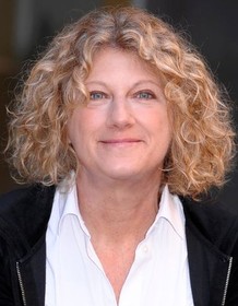 Angela Finocchiaro