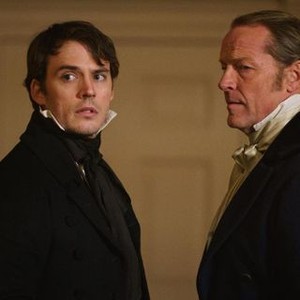 MY COUSIN RACHEL, FROM LEFT: SAM CLAFLIN, IAIN GLEN, 2017. PH: NICOLA DOVE/TM AND COPYRIGHT © FOX SEARCHLIGHT PICTURES. ALL RIGHTS RESERVED.