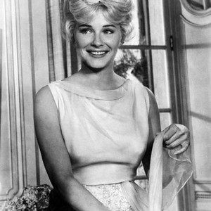 LOVE IS A BALL, Hope Lange, 1963