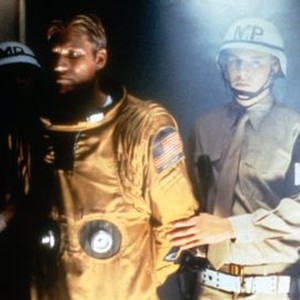 Storm Catcher (1999) photo 14