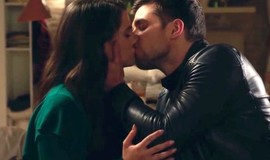 The Bold Type: Season 2 Episode 10 Clip - Pinstripe & Jane Kiss