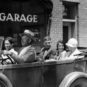 THEY HAD TO SEE PARIS, front seat from left: Owen Davis Jr. Will Rogers, back seat from left: Rex Bell, Marguerite Churchill, Irene Rich, 1929, TM & Copyright © 20th Century Fox Film Corp. thtsp1929y-fsct03, Photo by:  (thtsp1929y-fsct03)