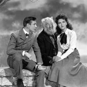 THE GREEN YEARS, from left: Tom Drake, Charles Coburn, Beverly Tyler, 1946