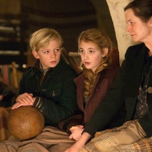 THE BOOK THIEF, from left: Nico Liersch, Sophie Nelisse, Emily Watson, 2013. TM and ©copyright Fox 2000. All rights reserved.