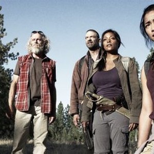 Z Nation, from left: Nat Zang, Russell Hodgkinson, Keith Allan, Kellita Smith, Pisay Pao, 'Going Nuclear', Season 1, Ep. #10, 11/14/2014, ©SYFY