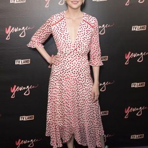 Sutton Foster at arrivals for YOUNGER Season Four Premiere Party, Mr. Purple at Hotel Indigo, New York, NY June 27, 2017. Photo By: Lev Radin/Everett Collection
