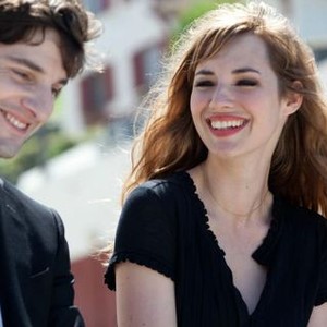 L'AMOUR DURE TROIS ANS, from left: Gaspard Proust, Louise Bourgoin, 2011. ©EuropaCorp. Distribution