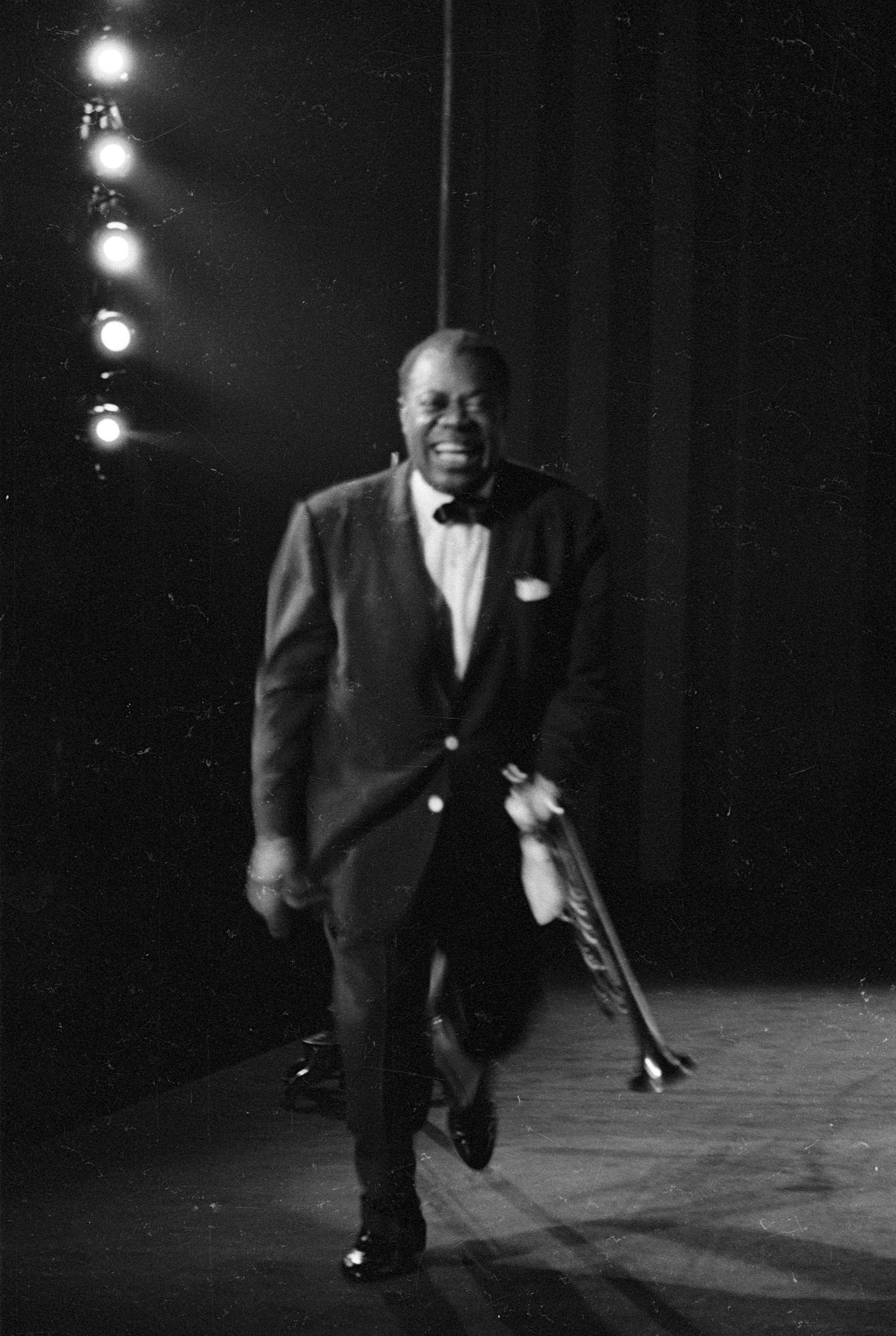 Louis Armstrong's Black & Blues' Review: In His Own Words - The New York  Times