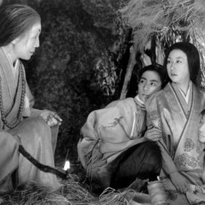 SANSHO THE BAILIFF, (aka SANSHO DAYU), from left: Chieko Naniwa, Masahiko Kato, Kinuyo Tanaka, Keiko Enami, 1954