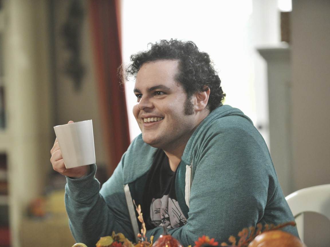 Modern Family - Josh Gad