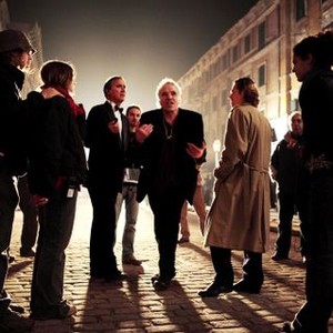 GO GO TALES, director Abel Ferrara (center), on set, 2007. ©IFC Films