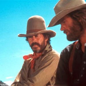 WARREN OATES (L) and PETER FONDA (R) co-star in Peter Fonda's THE HIRED HAND.