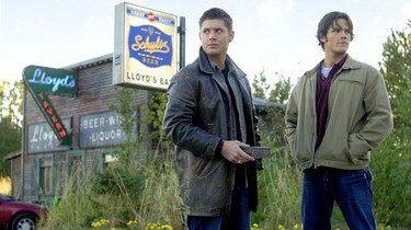 Supernatural: Season 2, Episode 8 | Rotten Tomatoes