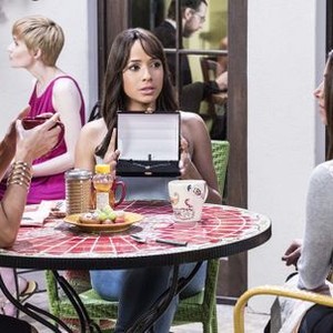 Devious Maids, Ana Ortiz (L), Judy Reyes (R), 'You Can't Take It With You', Season 2, Ep. #11, 06/29/2014, ©LIFETIME