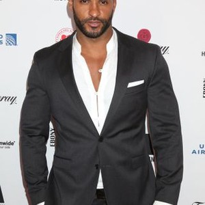 Ricky Whittle at arrivals for Annual EBONY Power 100 Gala, The Beverly Hilton, Beverly Hills, CA November 30, 2018. Photo By: Priscilla Grant/Everett Collection