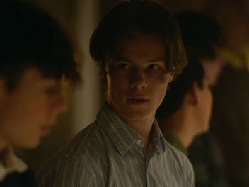 The royals season online 1 episode 1